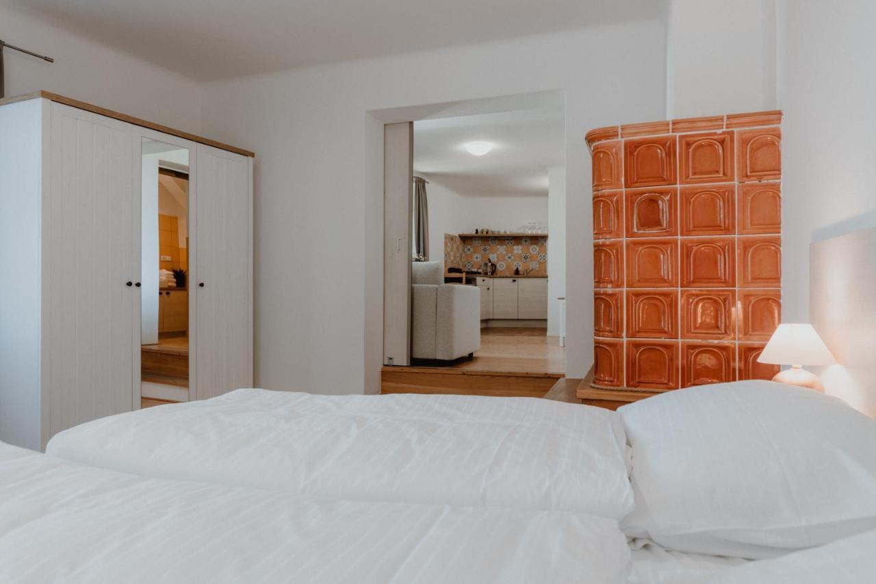 Apartmany Stare Mesto ซนอยโม ภายนอก รูปภาพ